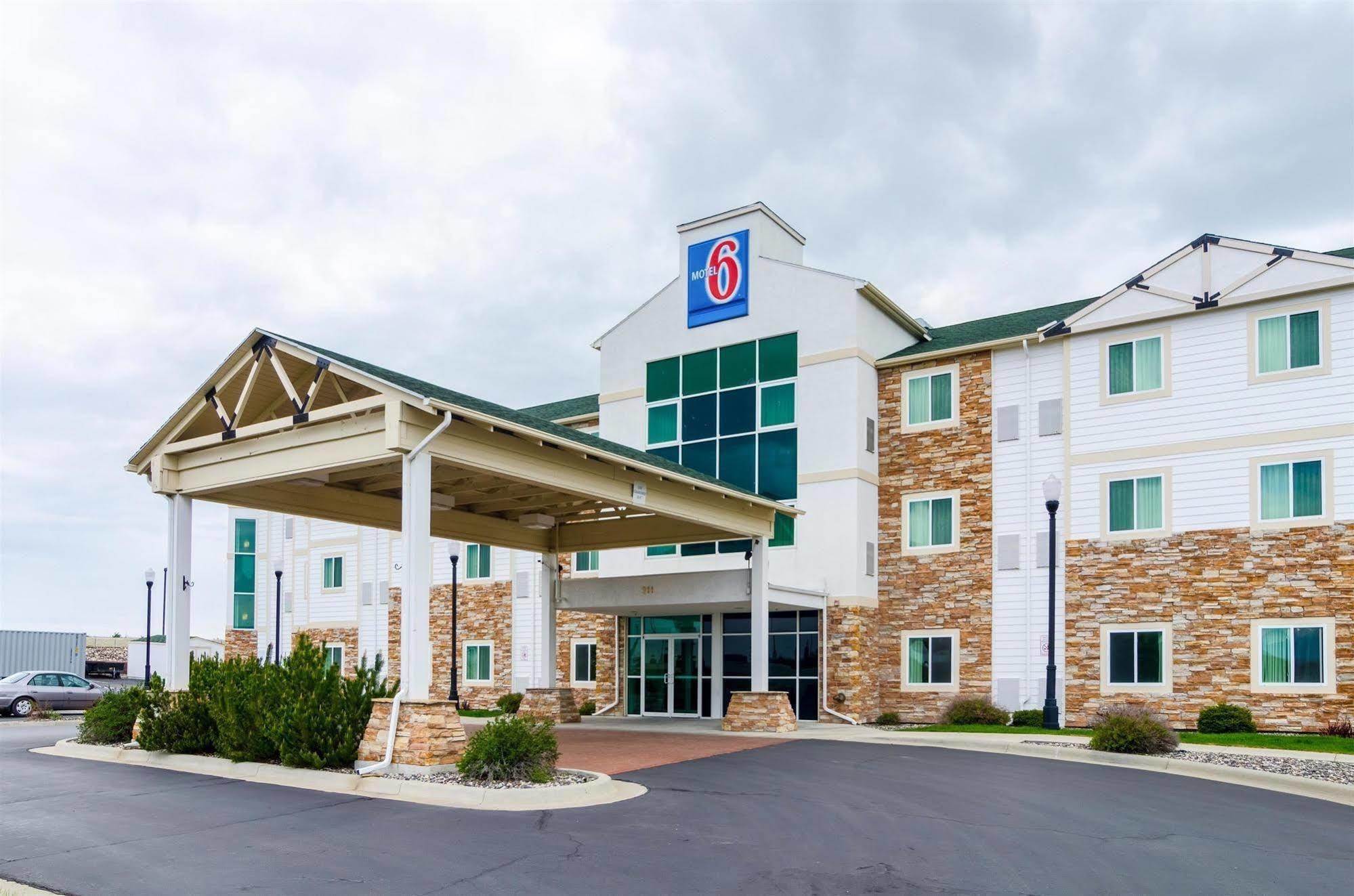 Baymont By Wyndham Sheridan Exterior foto